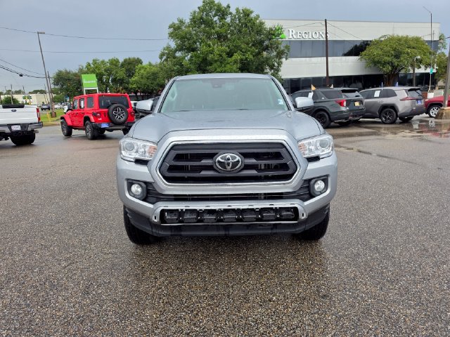 Used 2023 Toyota Tacoma SR5 AWD/4WD image 8
