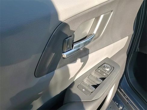 Used 2026 Toyota Prius XLE image 10