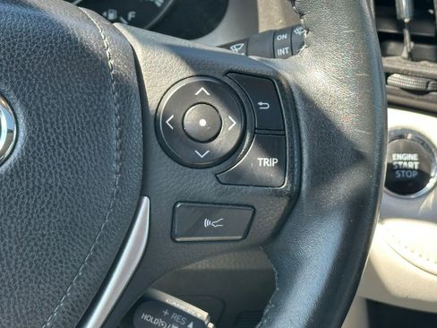 Used 2018 Toyota RAV4 Adventure image 21