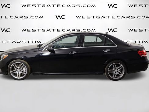 Used 2014 Mercedes-Benz E 550 4MATIC Sedan image 5