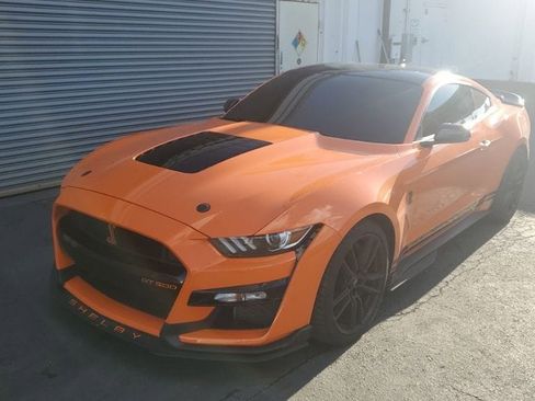 Used 2020 Ford Mustang Shelby GT500 w/ Technology Package image 1