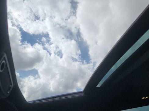 Used 2016 Ford F150 Platinum w/ Technology Package image 25