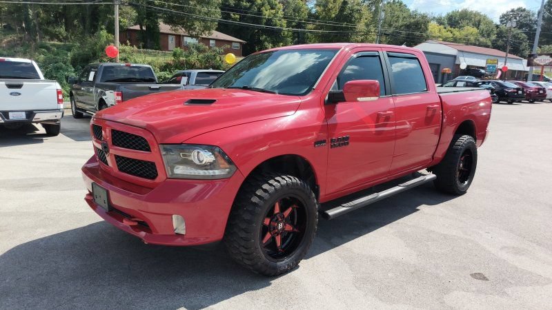 Used 2017 RAM 1500 Sport w/ Convenience Group AWD/4WD image 1