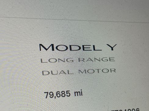 Used 2023 Tesla Model Y Long Range AWD/4WD image 18