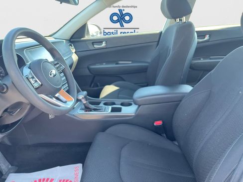 Used 2019 Kia Optima LX FWD image 10