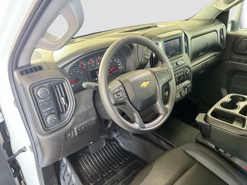 Used 2025 Chevrolet Silverado 3500 W/T w/ WT Convenience Package AWD/4WD image 9