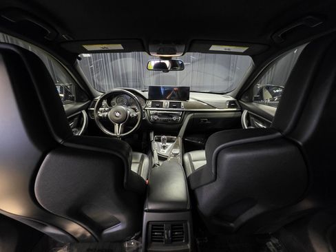 Used 2015 BMW M3 RWD image 2