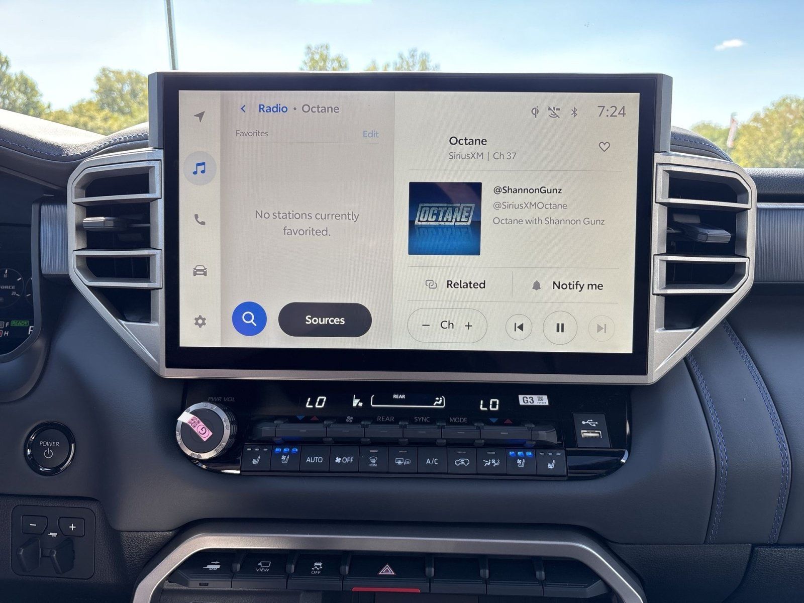 New 2026 Toyota Sequoia Platinum AWD/4WD image 18