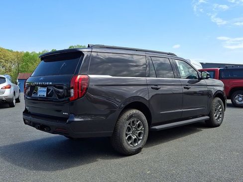 New 2026 Ford Expedition Max Active AWD/4WD image 4