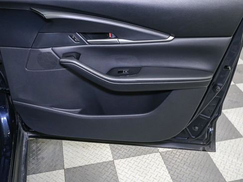 Used 2025 MAZDA CX-30 AWD 2.5 S w/ Select Sport Pkg image 19