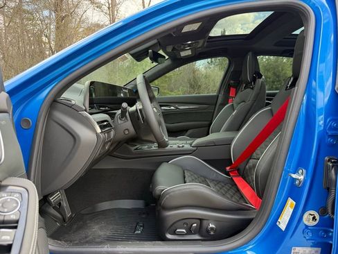 New 2026 Cadillac CT5 V w/ LPO, ONYX Package image 19