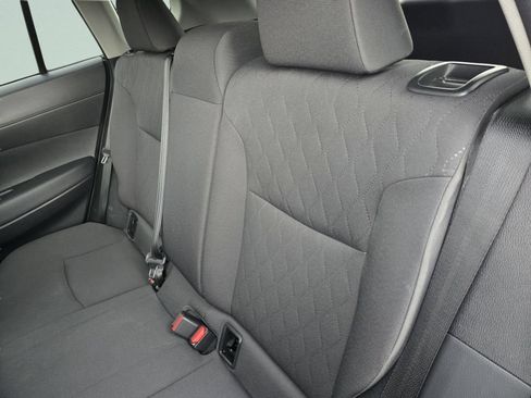 Used 2025 Toyota Corolla Cross LE AWD/4WD image 26