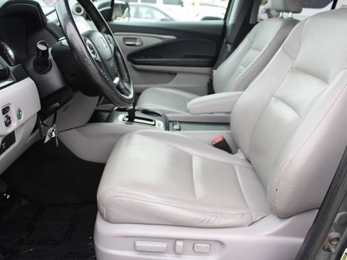 Used 2017 Honda Ridgeline RTL image 32