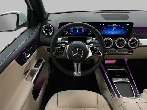 Certified 2026 Mercedes-Benz GLB 250 4MATIC image 13