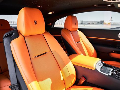 Used 2020 Rolls-Royce Wraith RWD image 36