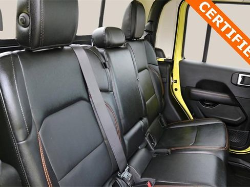 Used 2023 Jeep Gladiator Mojave w/ Cold Weather Group image 15