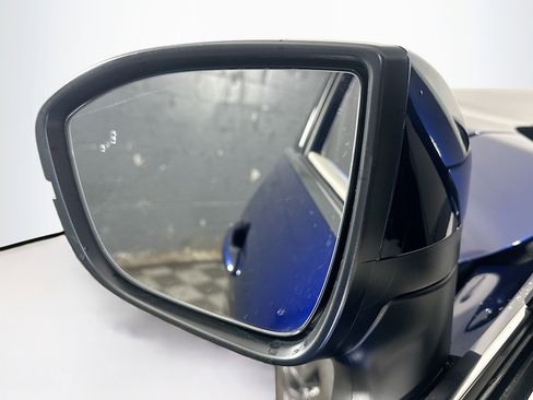 Used 2024 Nissan Pathfinder SL w/ SL Premium Package image 16