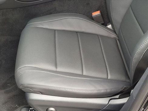 New 2026 Mercedes-Benz GLE 350 GLE 350 image 4