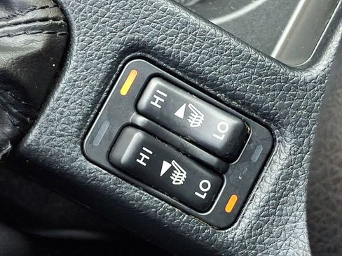 Used 2015 Subaru Crosstrek 2.0i Limited AWD/4WD image 25