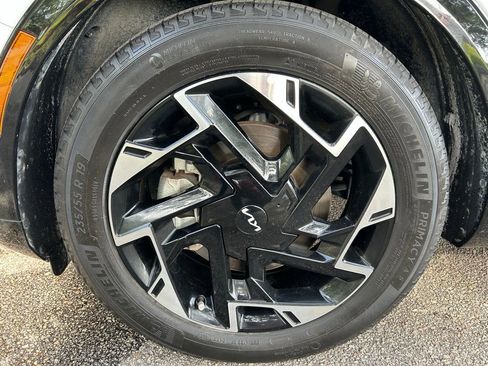 Used 2024 Kia Sportage SX FWD image 10