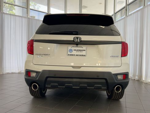 Used 2023 Honda Passport EX-L image 10