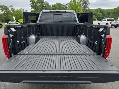Used 2022 Toyota Tundra SR5 image 13