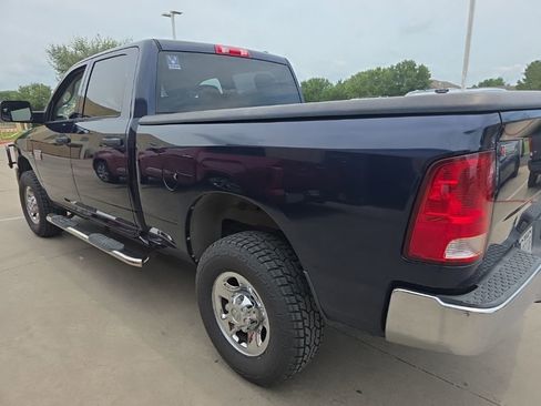 Used 2012 RAM 2500 ST w/ Chrome Appearance Group AWD/4WD image 2