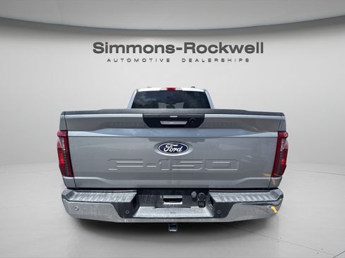 Used 2024 Ford F150 XLT w/ Tow/Haul Package AWD/4WD image 3
