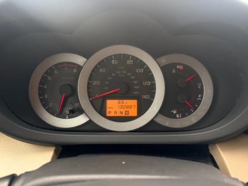 Used 2012 Toyota RAV4 FWD w/ Value Pkg image 42