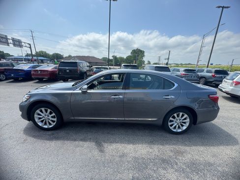 Used 2012 Lexus LS 460 L w/ Rear Seat Upgrade Pkg AWD/4WD image 3