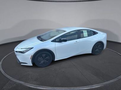 Used 2025 Toyota Prius LE