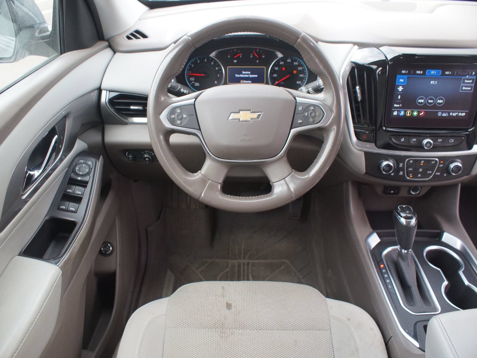 Used 2020 Chevrolet Traverse LT FWD image 5
