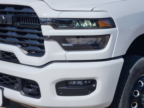 Used 2026 RAM 3500 Lone Star AWD/4WD image 9