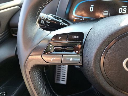 Used 2025 Hyundai Elantra Sport image 20