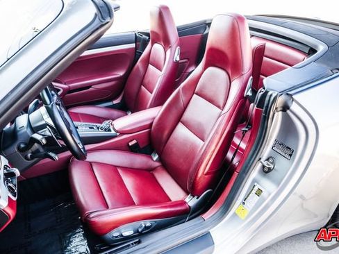 Used 2017 Porsche 911 Carrera RWD image 5