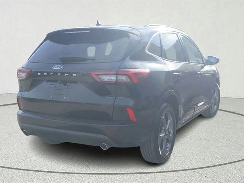 Used 2024 Ford Escape ST-Line image 6