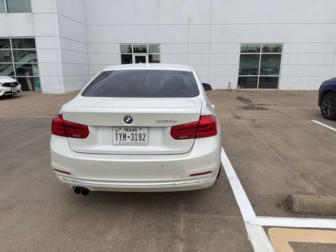 Used 2017 BMW 330e image 14