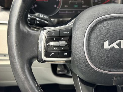 Used 2022 Kia Sorento SX AWD/4WD image 16