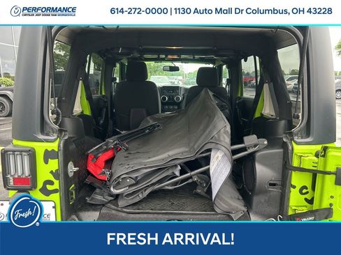 Used 2013 Jeep Wrangler Unlimited Sahara w/ Connectivity Group AWD/4WD image 14