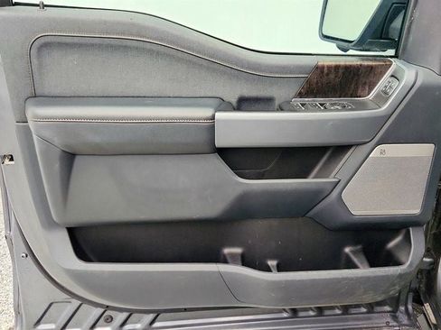 Used 2022 Ford F150 Lightning Lariat AWD/4WD image 10