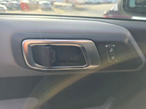 Used 2021 Ford Bronco Badlands image 24