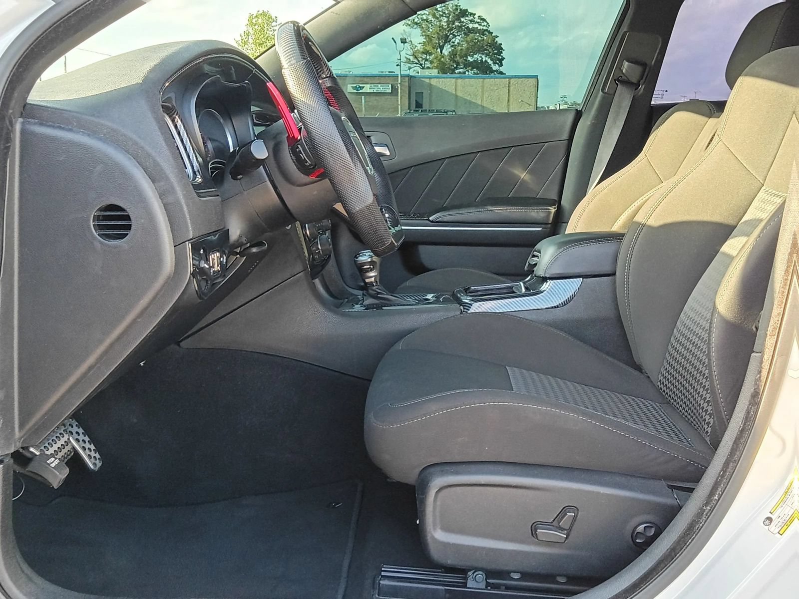 Used 2021 Dodge Charger Scat Pack w/ Navigation & Travel Group RWD image 12