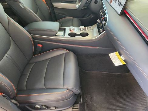 New 2026 Genesis GV70 2.5T Sport Prestige AWD/4WD image 10