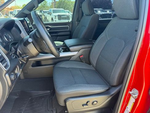 Used 2022 RAM 1500 Big Horn AWD/4WD image 10