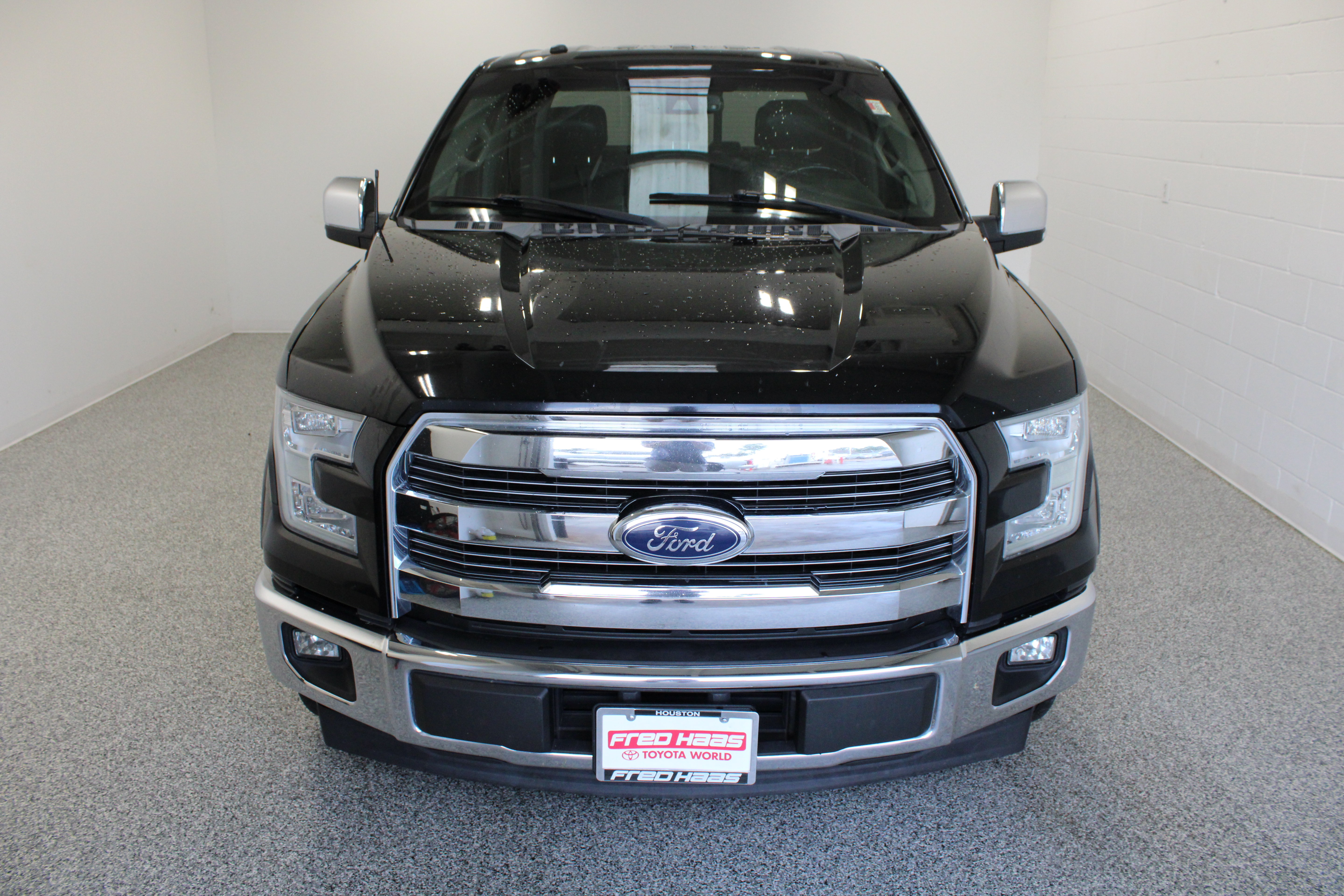 Used 2017 Ford F150 Lariat w/ Equipment Group 502A Luxury RWD image 3