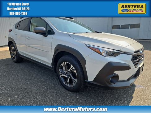 Used 2026 Subaru Crosstrek 2.5i Premium AWD/4WD image 1