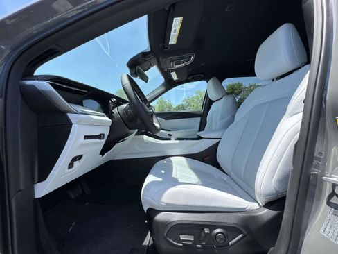 New 2026 Jeep Cherokee Laredo AWD/4WD image 19