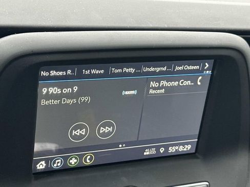 Used 2019 Chevrolet Camaro LT w/ RS Package image 30