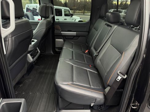 Used 2025 Ford F350 Lariat w/ Lariat Ultimate Package image 13