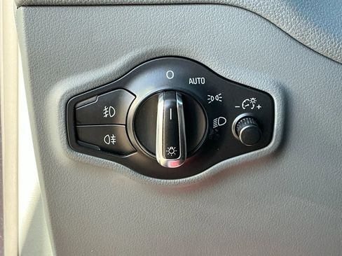 Used 2013 Audi Q5 3.0T Premium Plus w/ Audi MMI Navigation Plus Pkg image 36